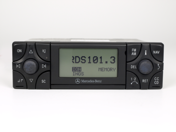 CLK W208 défaut de l'écran Radio APS BT-2