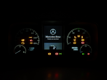 Actros II LKW (MP4) Lighting failure instrument cluster