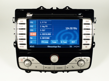 Mondeo IV défaut de l'écran TravelPilot NX (HSRNS)