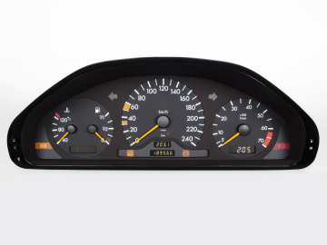 C W202 (MOPF) Partial complete failure instrument cluster